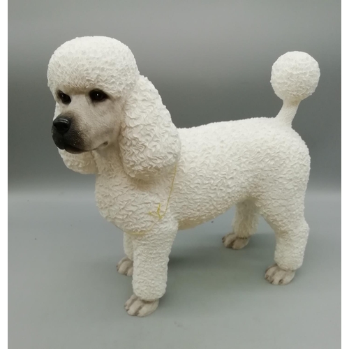 643 - Heavy Leonardo 27cm High Poodle Figure