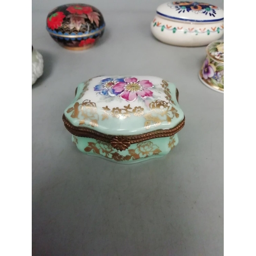 646 - Collection of Trinket Boxes (10). 1 Musical.