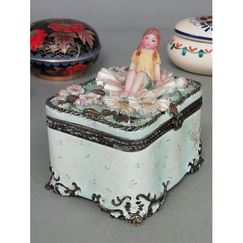 646 - Collection of Trinket Boxes (10). 1 Musical.