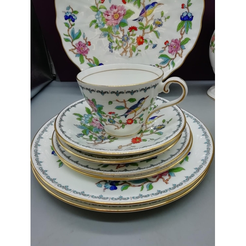 162 - 11 Pieces of Aynsley China in the 'Pembroke' Pattern plus a Jug.