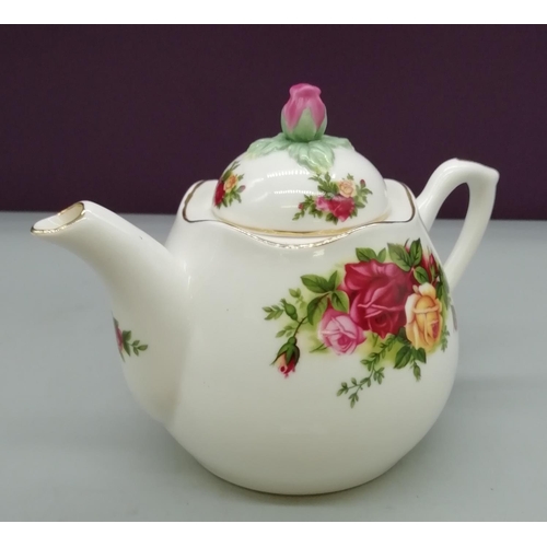 27 - Royal Albert 1 Cup Teapot in the 'Old Country Roses' Pattern.