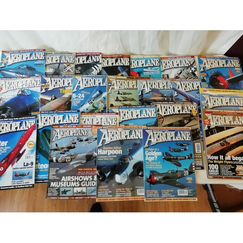 302 - Quantity of Aeroplane Magazines 2000-2004.