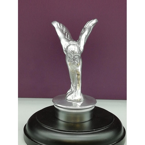 354 - Rolls Royce Flying Lady Desk Top Paperweight.