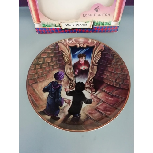 432 - Royal Doulton Harry Potter Collection Wall Plate 'The Mirror Holds the Answer' HPWP4 - Boxed.