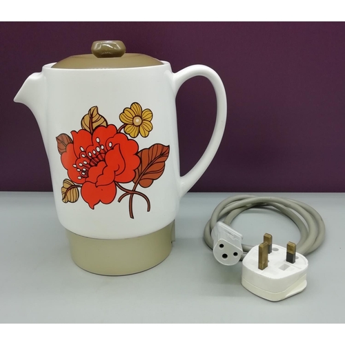 723 - Russell Hobbs 1970's Ceramic Milkwarmer.