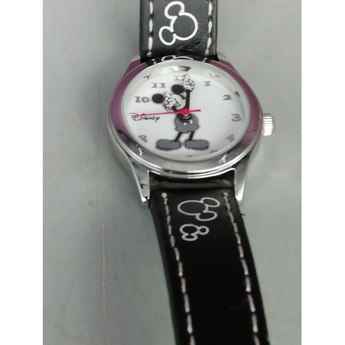 85A - Childs Mickey Mouse Watch W/O.