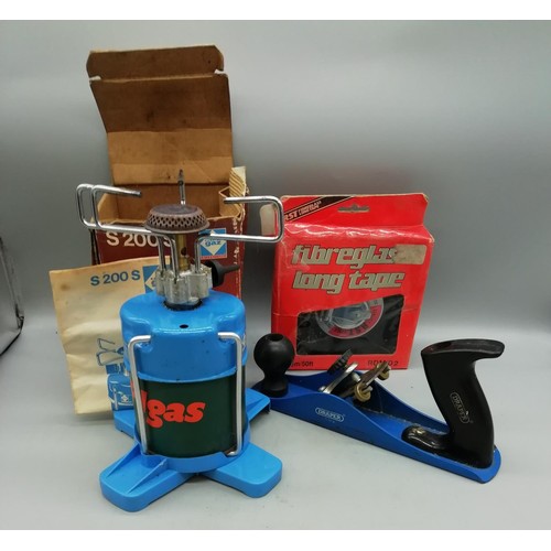 679 - Draper Plane, Gas Stove (Boxed) and Tape Measure (Boxed).