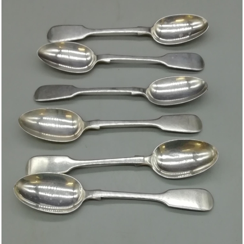 317 - Set of 6 Silver Hallmarked London Victorian Spoons.150 Grams.