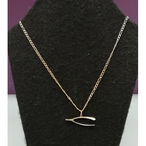 36 - 9ct Gold Wishbone on Chain. 3.7Gram