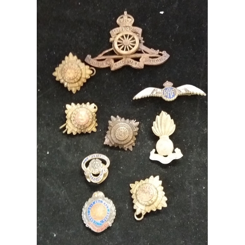 364 - Collection of Army Badges.