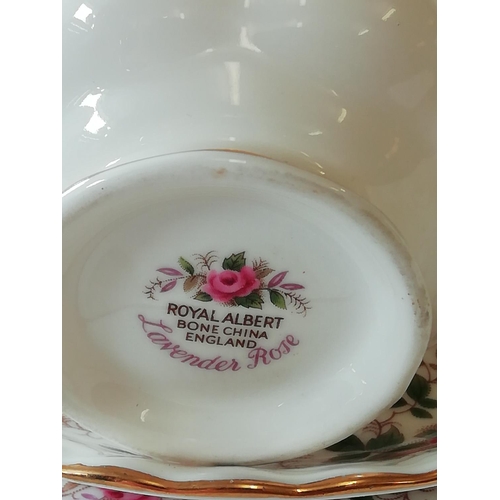 380 - Royal Albert 30 Piece Part Dinner Service in the 'Lavender Rose' Pattern.