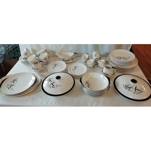 4 - Royal Doulton 'Bamboo' Pattern D6446 - 8 Setting Dinner Service, 2 x Tureens, Meat Platter, 2 x Brea... 