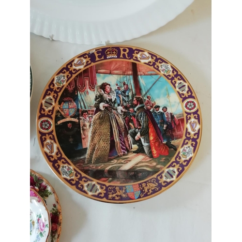 457 - Collection of Plates including Royal Doulton, etc (7).