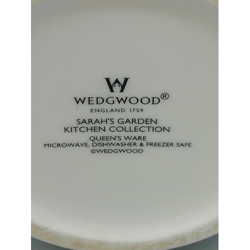 506 - Wedgwood Utensil Jar in the 'Sarah's Garden' Pattern.