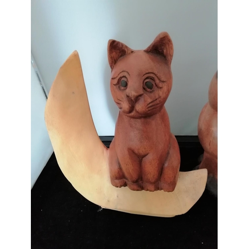 579 - Wooden Cat Figures (2).