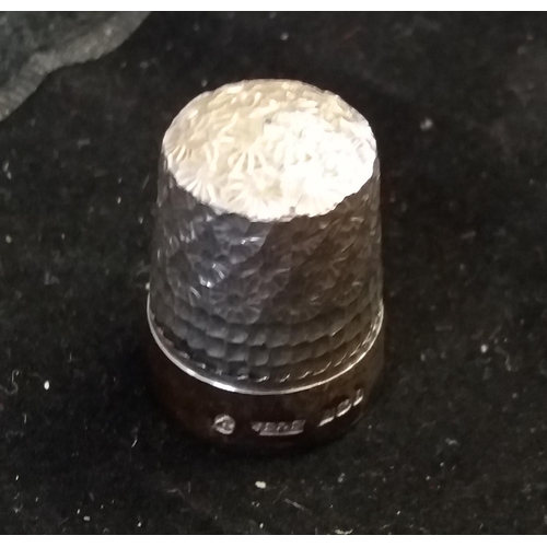 599 - Silver Thimble.