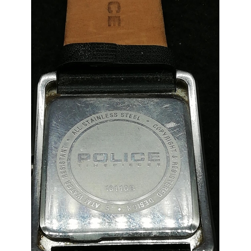 70 - Gents Police Watch.