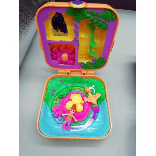 436 - Polly Pockets Toys (3)