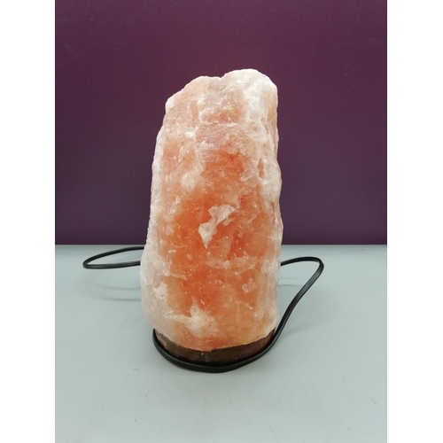 439 - Pink Salt 24cm Lamp W/O.