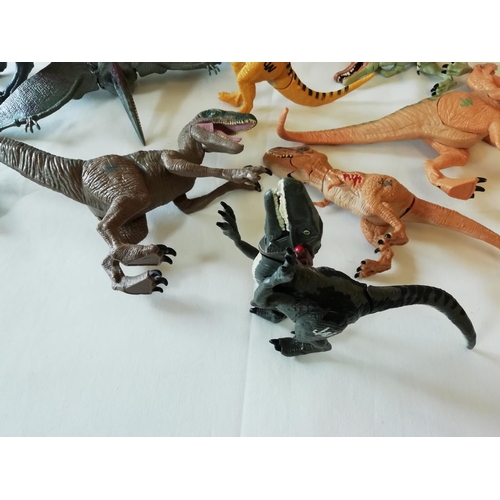 789 - Jurassic World Assorted Dinosaurs (11).