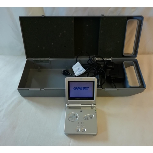 792 - Nintendo Gameboy Advance in Case W/O. Case Clips Broken.