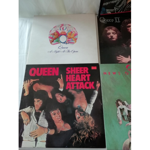 23 - 7 x Various Queen LPs.