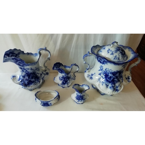 261 - Grindley Pottery Blue and White Items (6). Some A/F. This Lot is Collection Only.