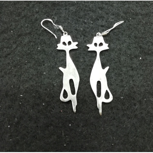 280 - 925 Silver Cat Shaped Earrings.