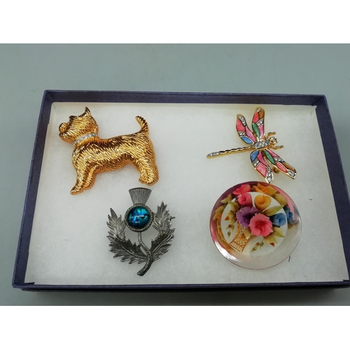 65 - Assorted Brooches (4) including Dragonfly, Scottish Thistle, etc.