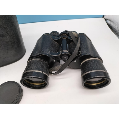 35A - Bisley Deluxe 10x50 Field 5.5 Binoculars.