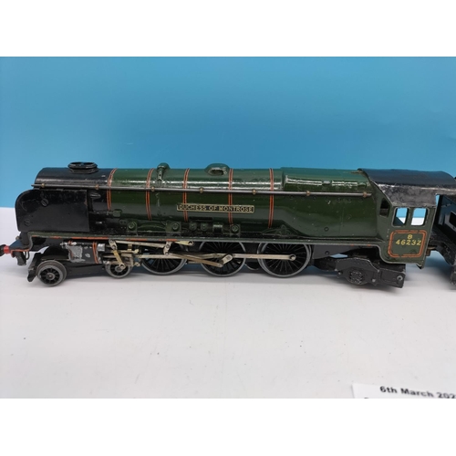 33 - Hornby Dublo 20735 'Duchess of Montrose' 00 Gauge Locomotive EDL 12 and Coal Cart. W/O