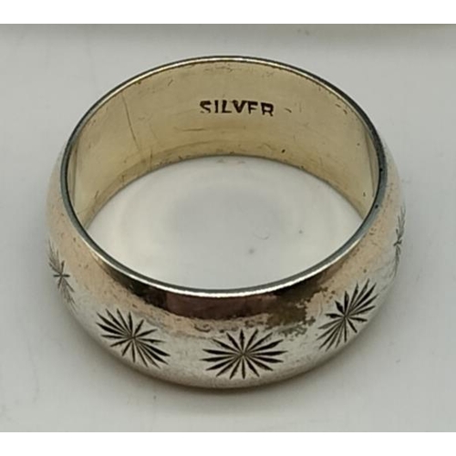 50A - Silver Patterned Band Ring.