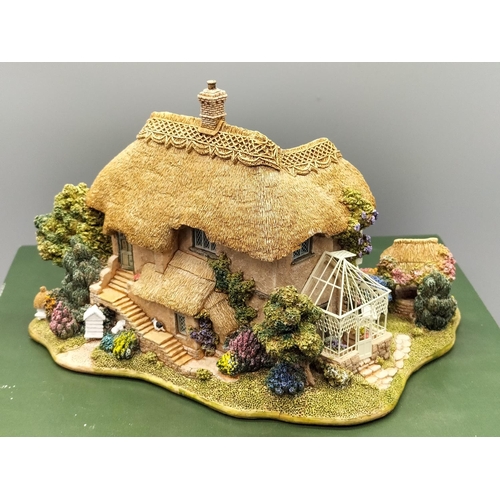 15A - Lilliput Lane Figure 'Beekeepers Cottage' - Boxed.