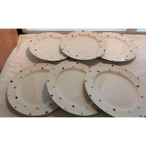 177 - Spode 'Baking Days' Polka Dot 32cm Plates (8).