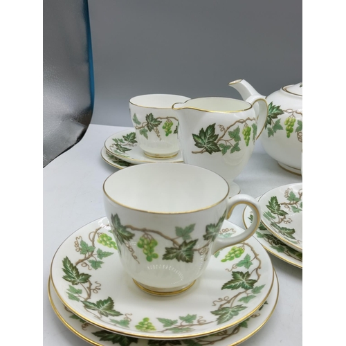 180 - Wedgwood 'Santa Clara' 18 Piece Part Tea Set.