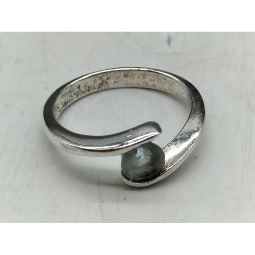 259 - 925 Silver Ring set with Aquamarine.