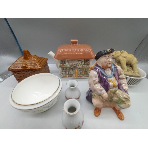 305 - Collection of Ceramics including Melba Ware Henry VIII Toby Jug, Minton 'Vanessa' Bowl, Elephant Fig... 