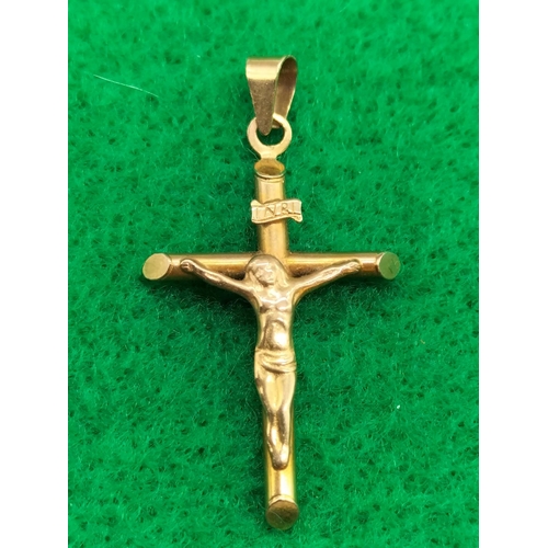 35A - 9ct Gold Crucifix. 3cm Long.