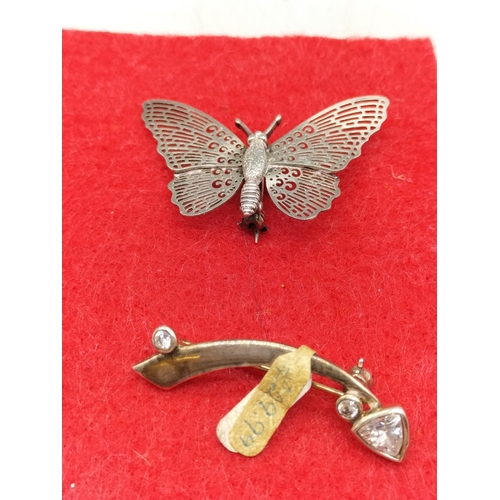 777 - 925 Silver Brooches (2)