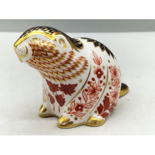 120A - Royal Crown Derby Paperweight 'Beaver' with Date Code for 1996, Gold Stopper, Red Royal Crown Derby ... 