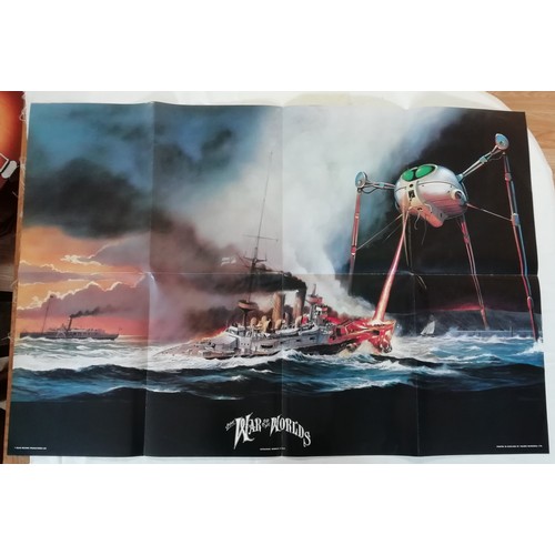 12 - WOW 100 War of the Worlds Special LTD Edition Boxset inc 2 x LP, book, poster & 12