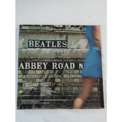 83 - The Beatles PCS 7088 