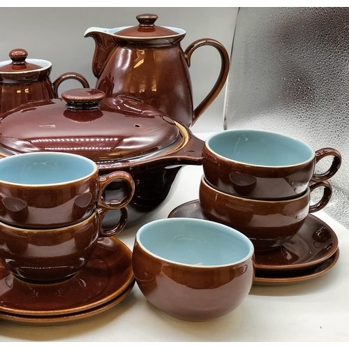 548 - Denby 19 Piece Part Dinner Service including Casserole Dishes in the 'Homestead' Pattern.