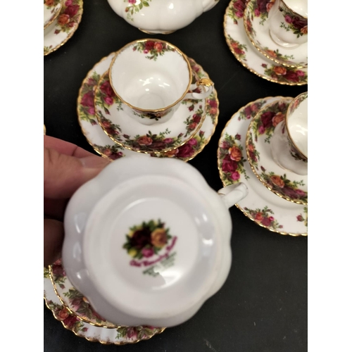 279 - Royal Albert 22 Piece Tea Set in the 'Old Country Roses' Pattern. First Quality but Small Chip to Te... 