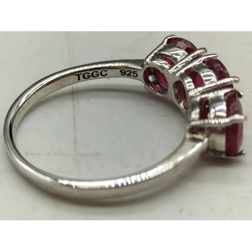 795A - Silver 925 Red Stone Trilogy Ring.