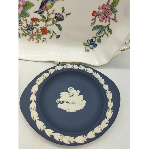 915 - Aynsley Tray in the 'Pembroke' Pattern plus Wedgwood Jasper Pin Dishes (2).