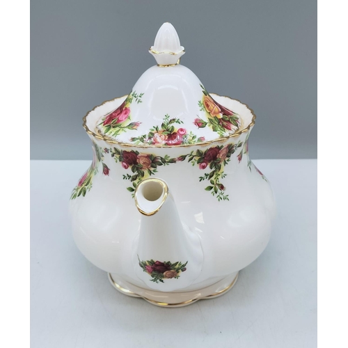 125 - Large 20cm Royal Albert Teapot in the 'Old Country Roses' Pattern.