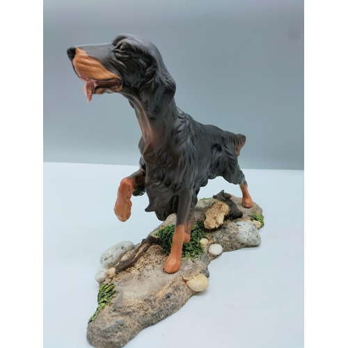 143 - Beswick Figure of a Setter Dog on Plinth. 30cm x 21cm.