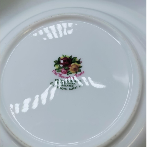 45 - Royal Albert 20.5cm Flared Edge Bowls (8) in the 'Old Country Roses' Pattern. Seconds Quality.