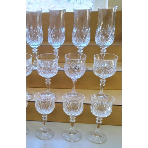 515 - Crystal Glass Champagne Flutes (6) plus Stemmed Glasses (12).